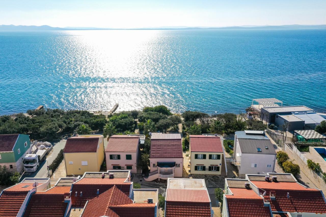 Apartments Malic ペトルチャネ エクステリア 写真