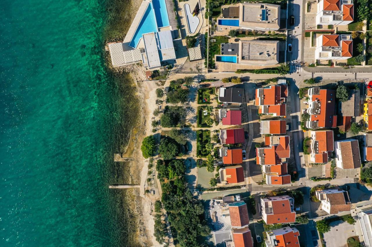 Apartments Malic ペトルチャネ エクステリア 写真
